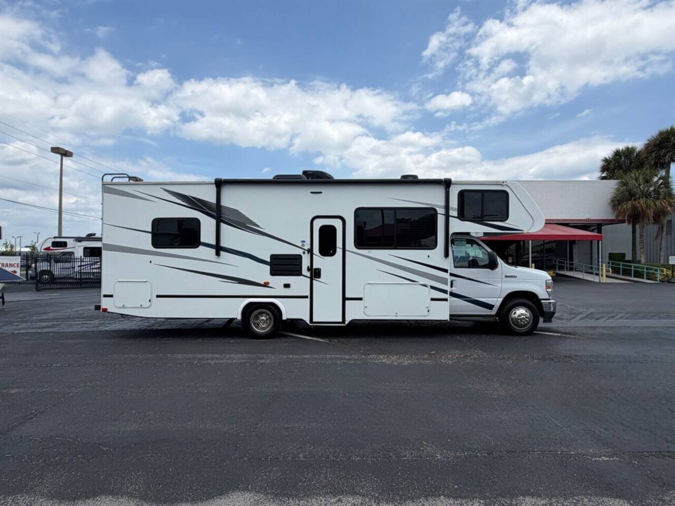 A photo of this 2024 Gulf Stream Conquest 6280