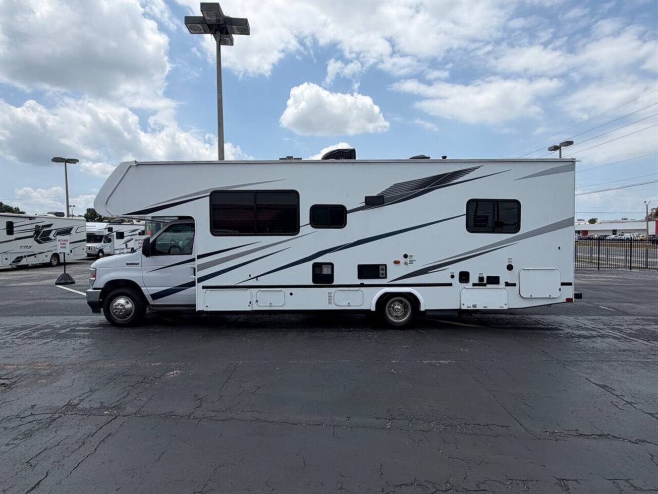 A photo of this 2024 Gulf Stream Conquest 6280