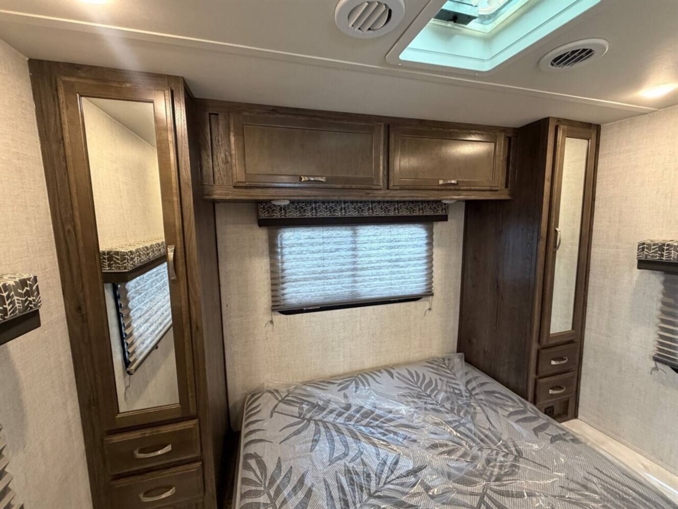 A photo of this 2024 Gulf Stream Conquest 6280