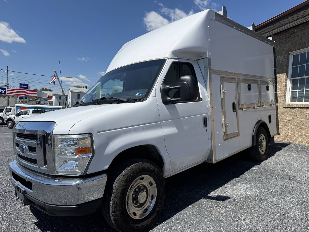 2017 FORD ECONOLINE in Harrisonburg, VA