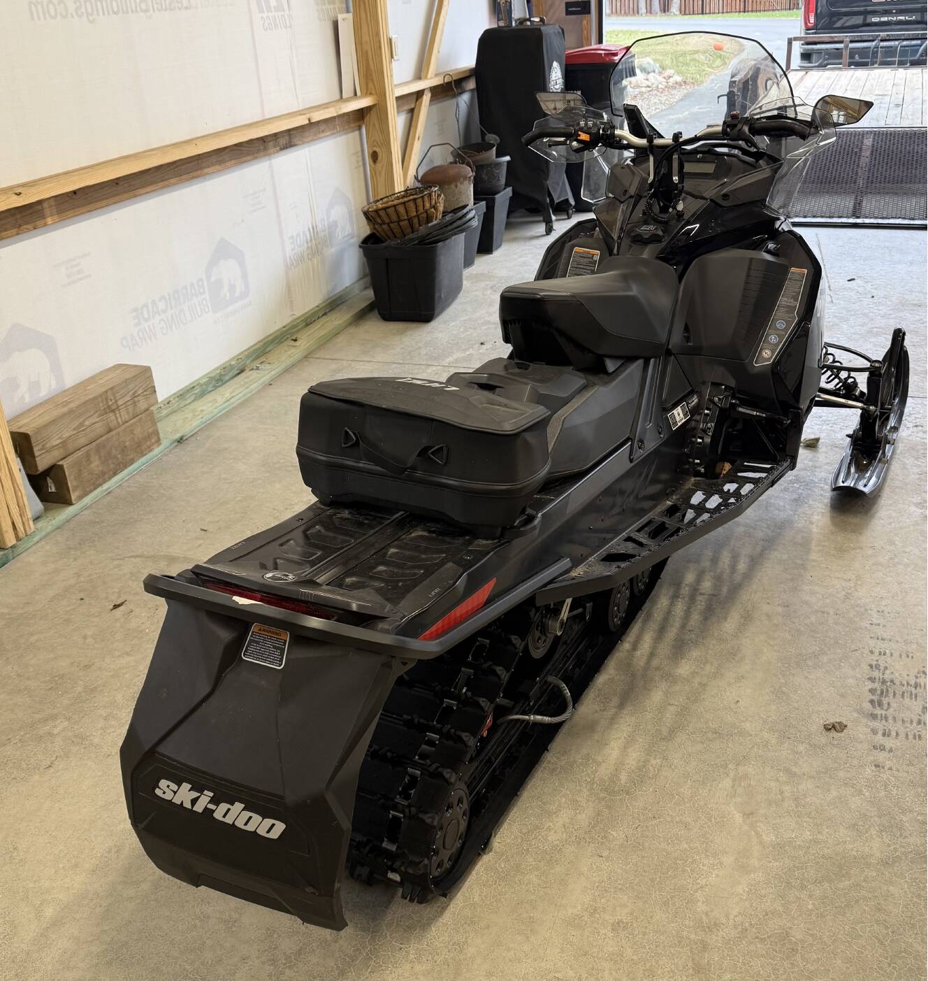 A photo of this 2021 Ski-Doo RENEGADE ADRENALINE 600R E-TEC ES