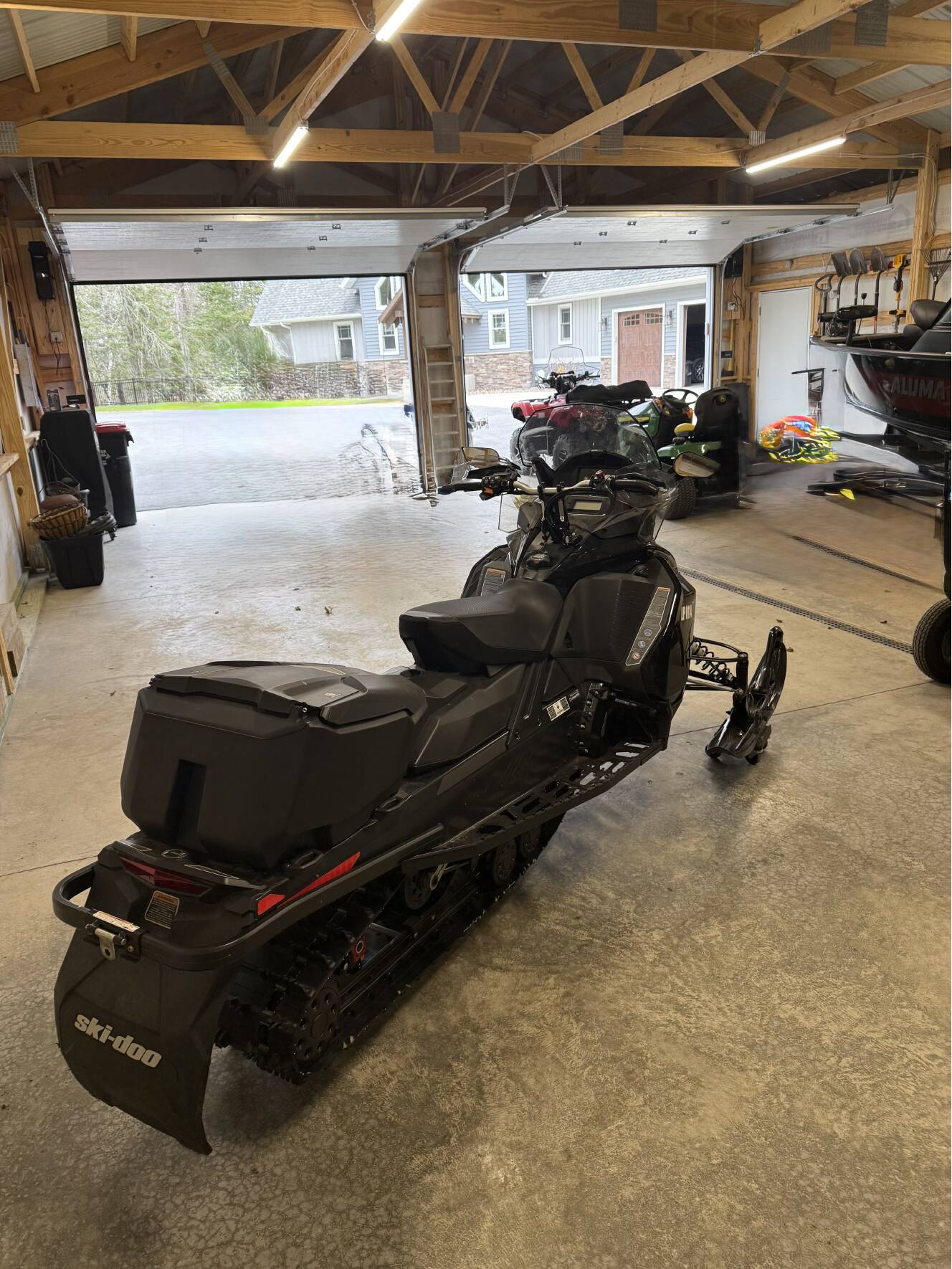 A photo of this 2021 Ski-Doo RENEGADE ADRENALINE 600R E-TEC ES