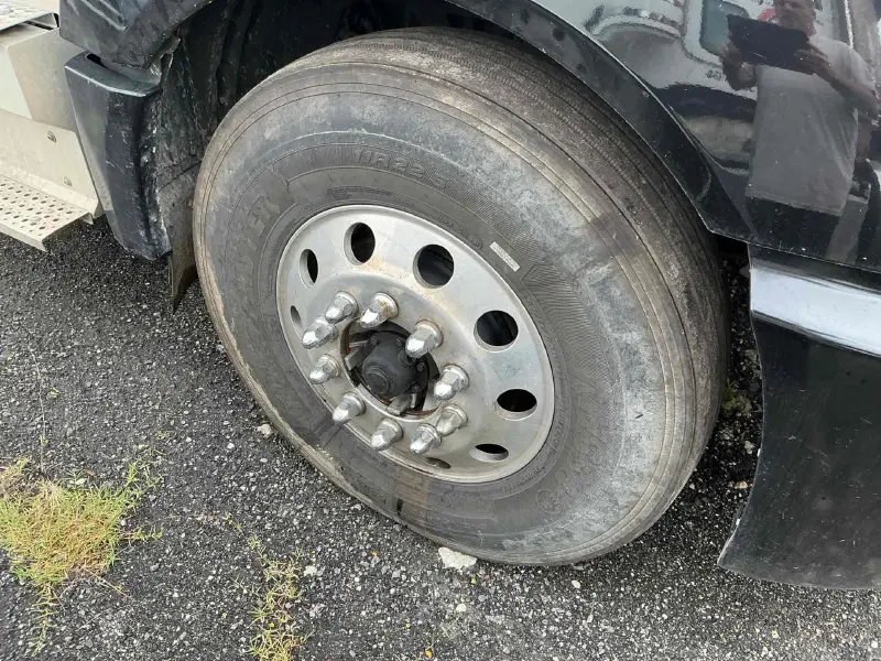 2019 INTERNATIONAL LT625
