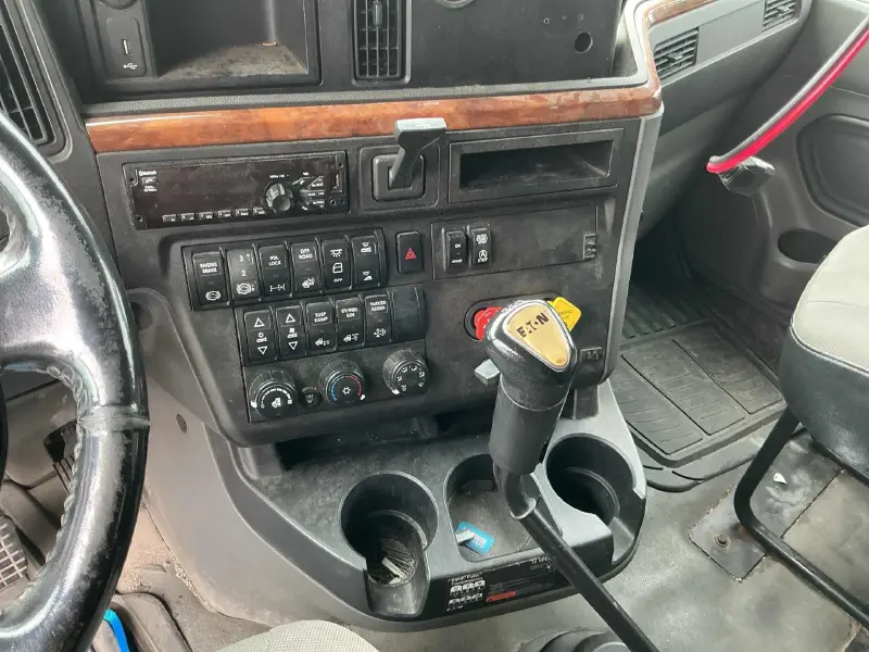 2019 INTERNATIONAL LT625