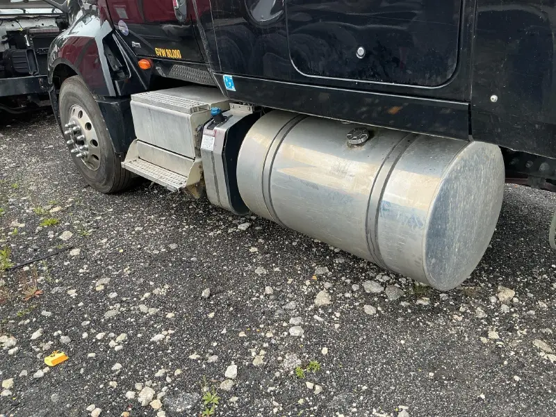 2019 INTERNATIONAL LT625