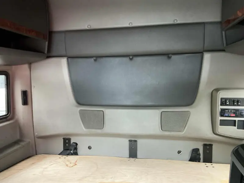 2019 INTERNATIONAL LT625