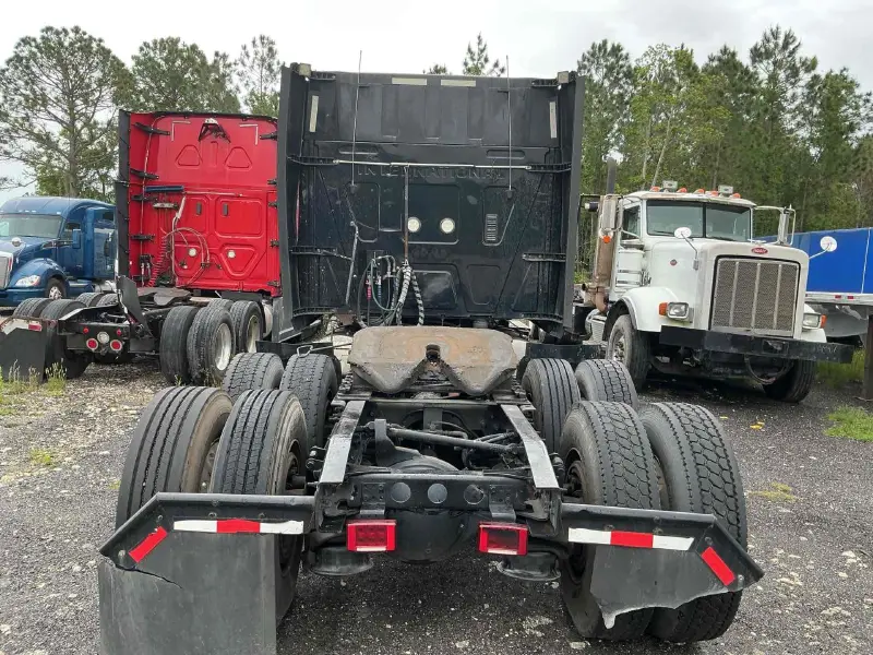 2019 INTERNATIONAL LT625