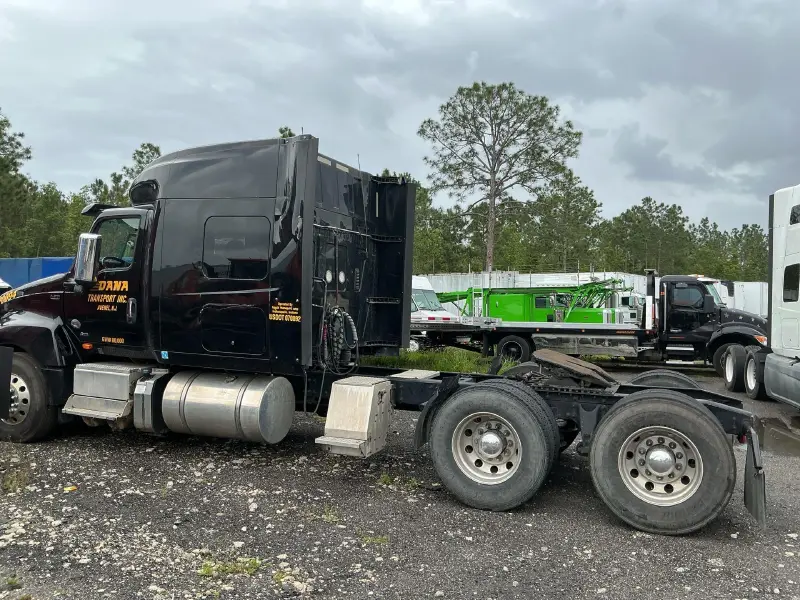 2019 INTERNATIONAL LT625