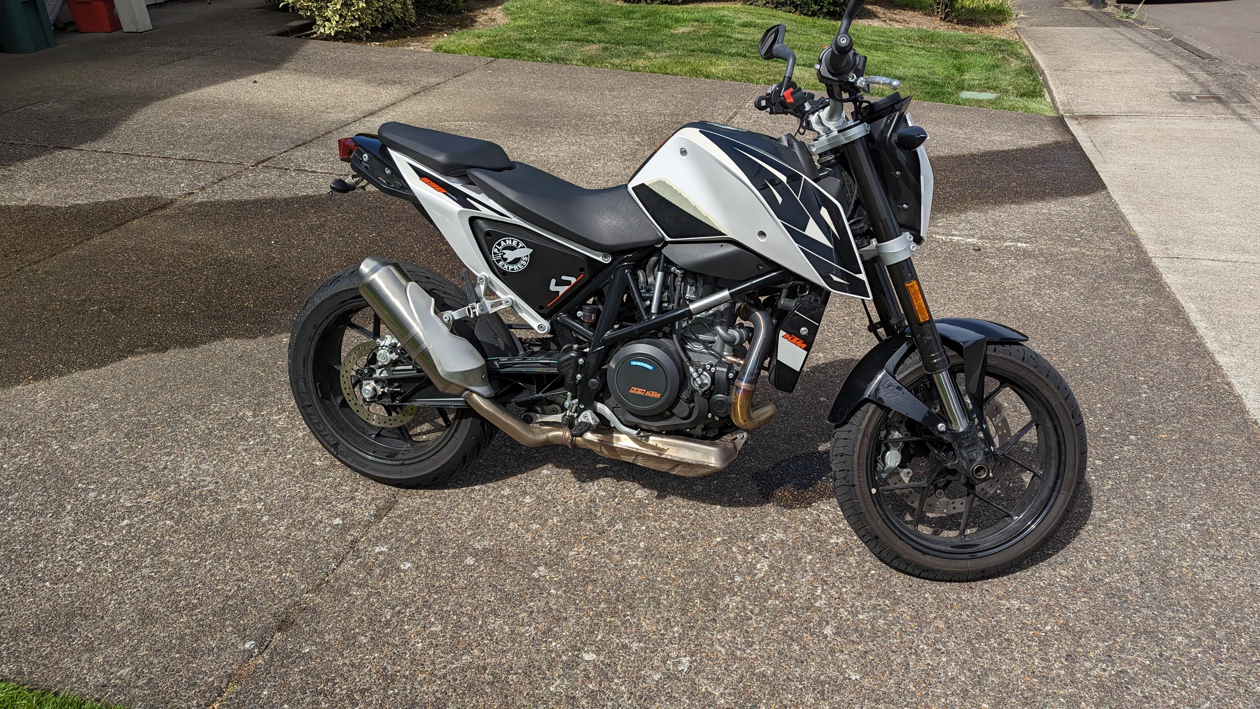 2018 KTM DUKE 690 in cornelius OR
