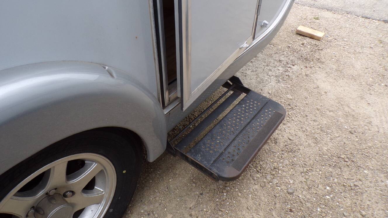A photo of this 2016 Nucamp T@B Q