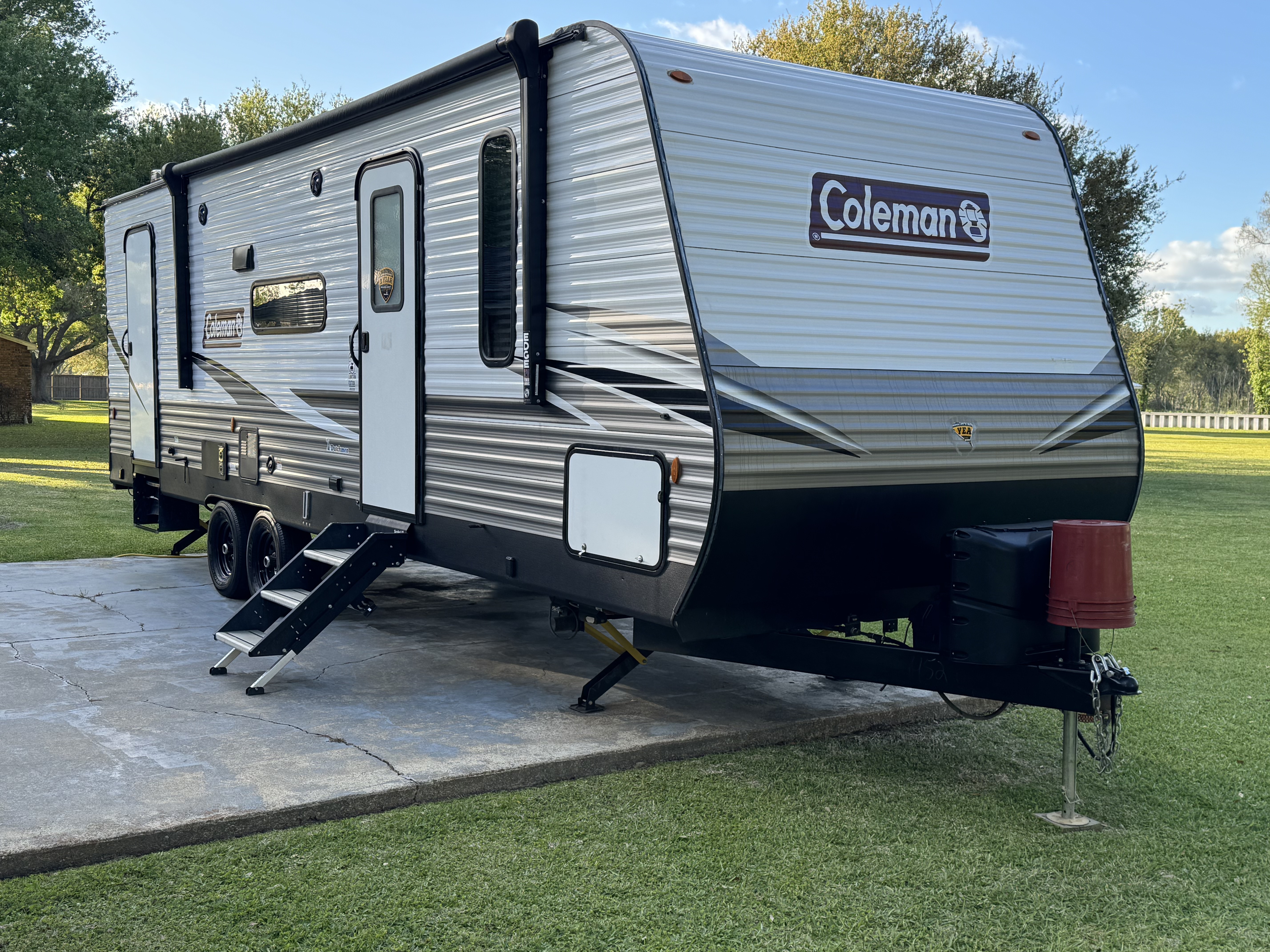2021 Dutchmen COLEMAN LANTERN 263BH in houma LA