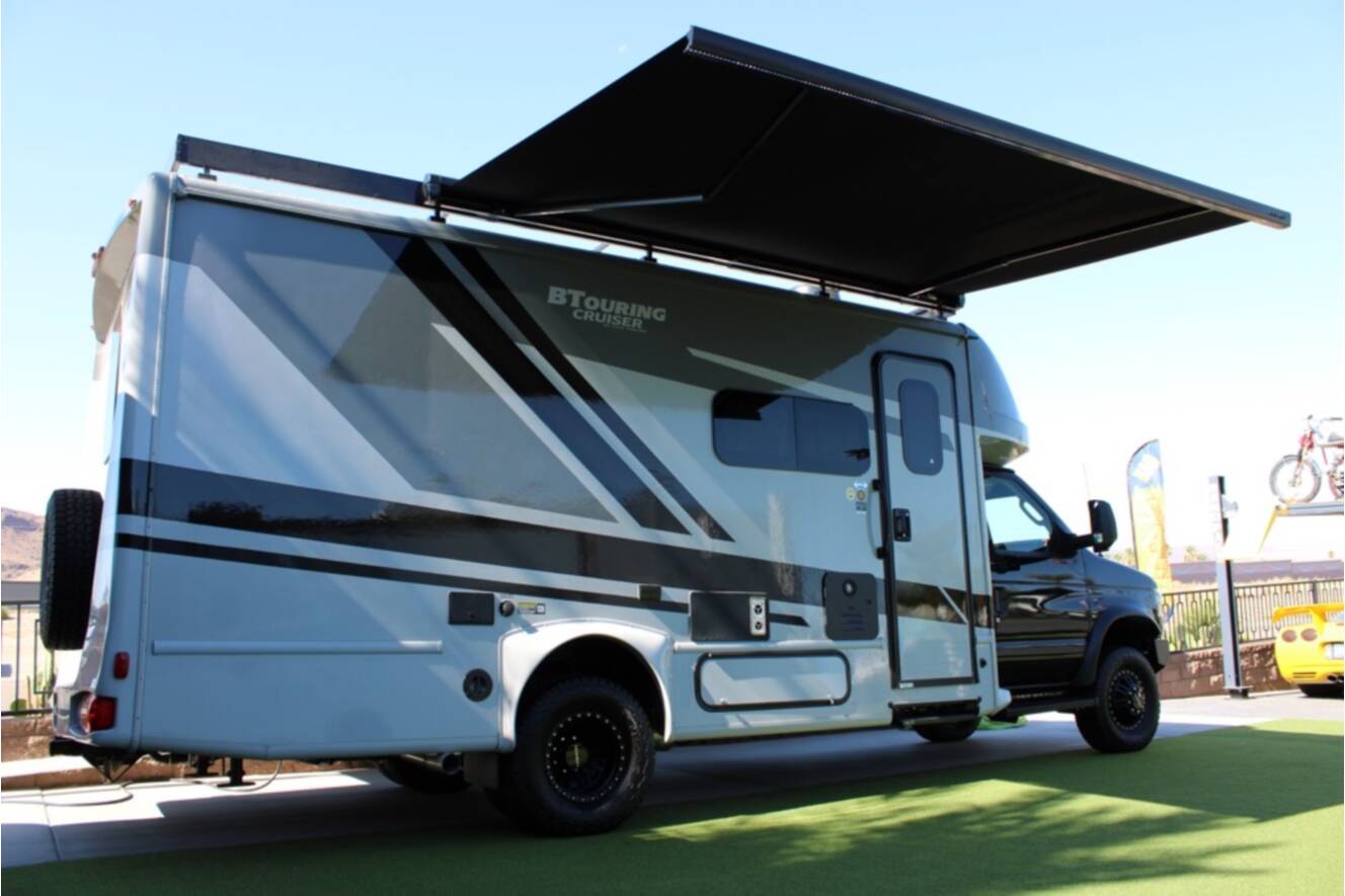 A photo of this 2026 Gulf Stream Super B