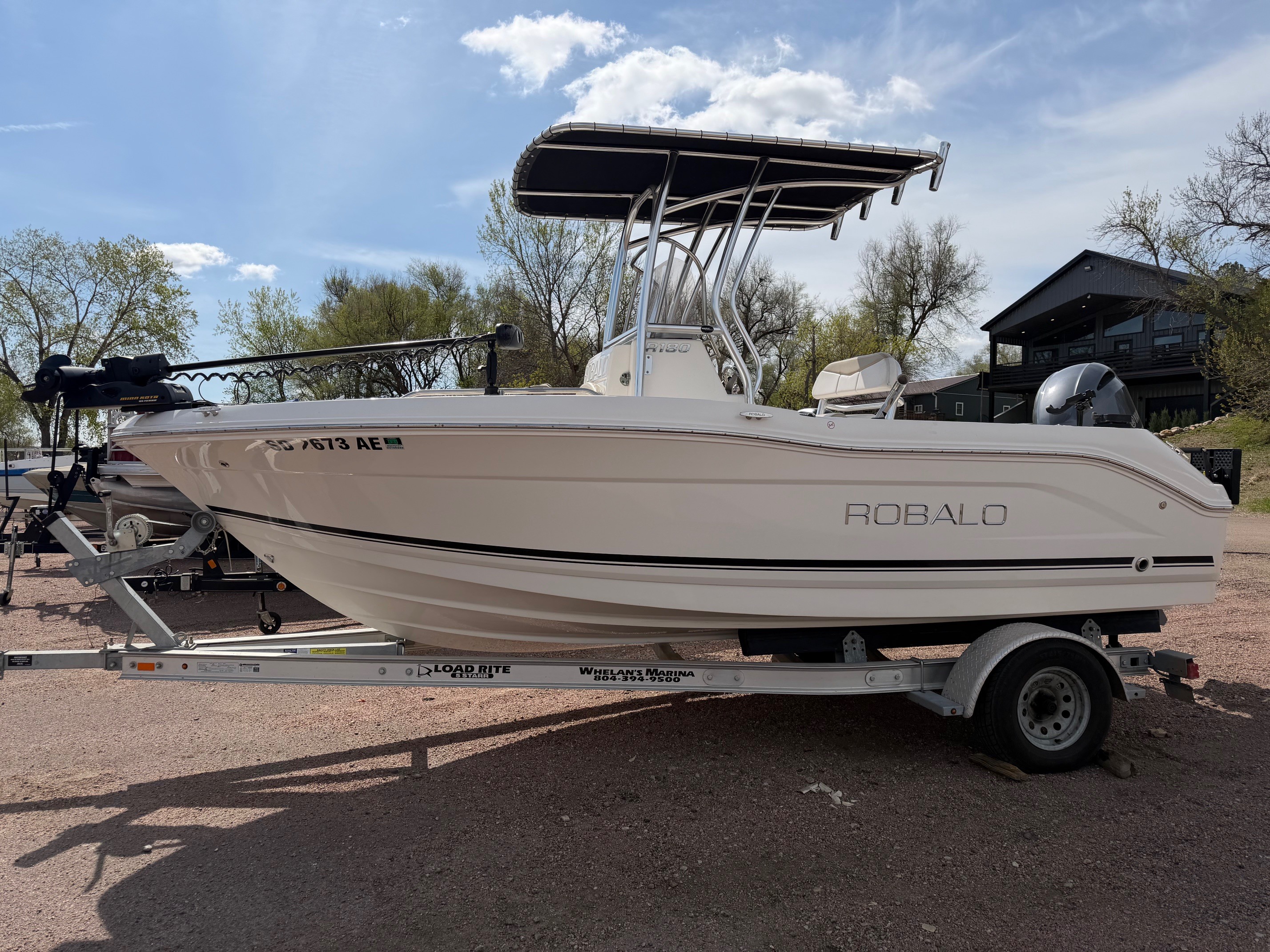 2018 Robalo R180 in chamberlain SD