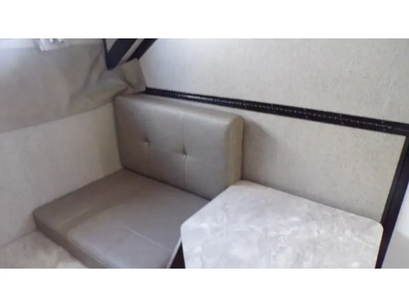 2020 FOREST RIVER ROCKWOOD PREMIER A213HW