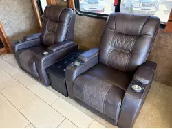 2015 TIFFIN MOTORHOMES PHAETON 40 AH