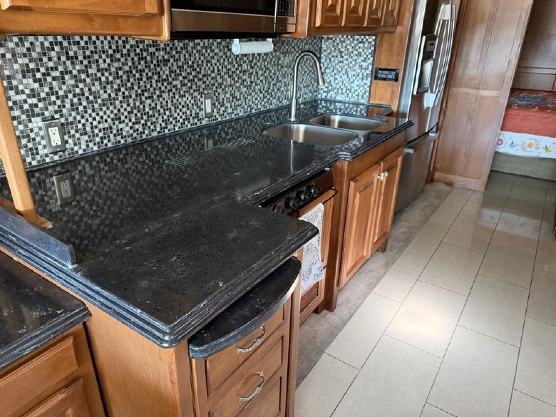 2015 TIFFIN MOTORHOMES PHAETON 40 AH