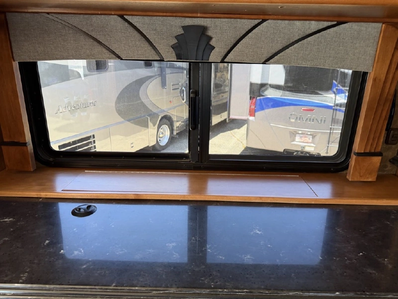2015 TIFFIN MOTORHOMES PHAETON 40 AH