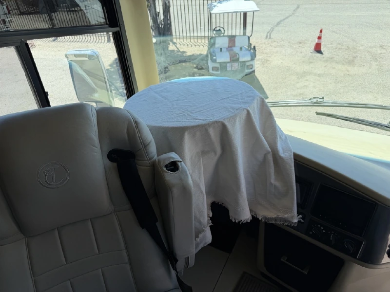 2015 TIFFIN MOTORHOMES PHAETON 40 AH