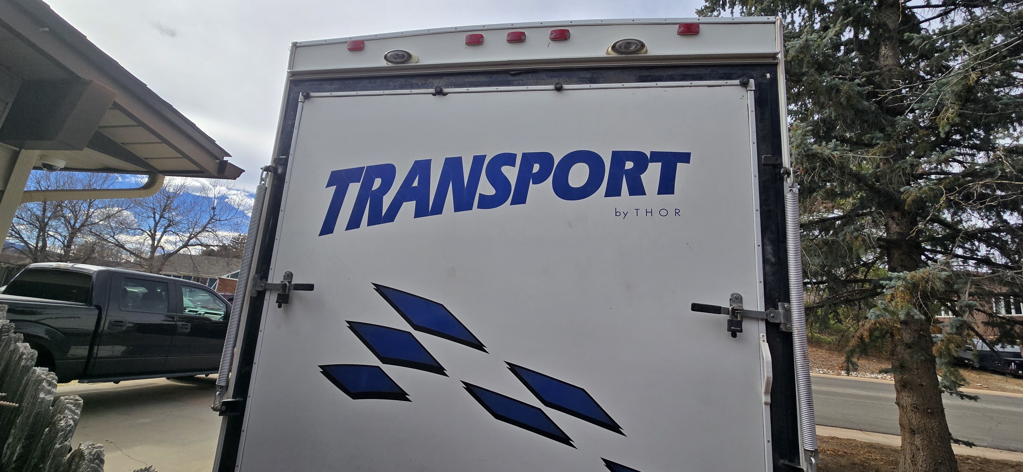 2007 Thor Motor Coach TAHOE 18F in parker CO