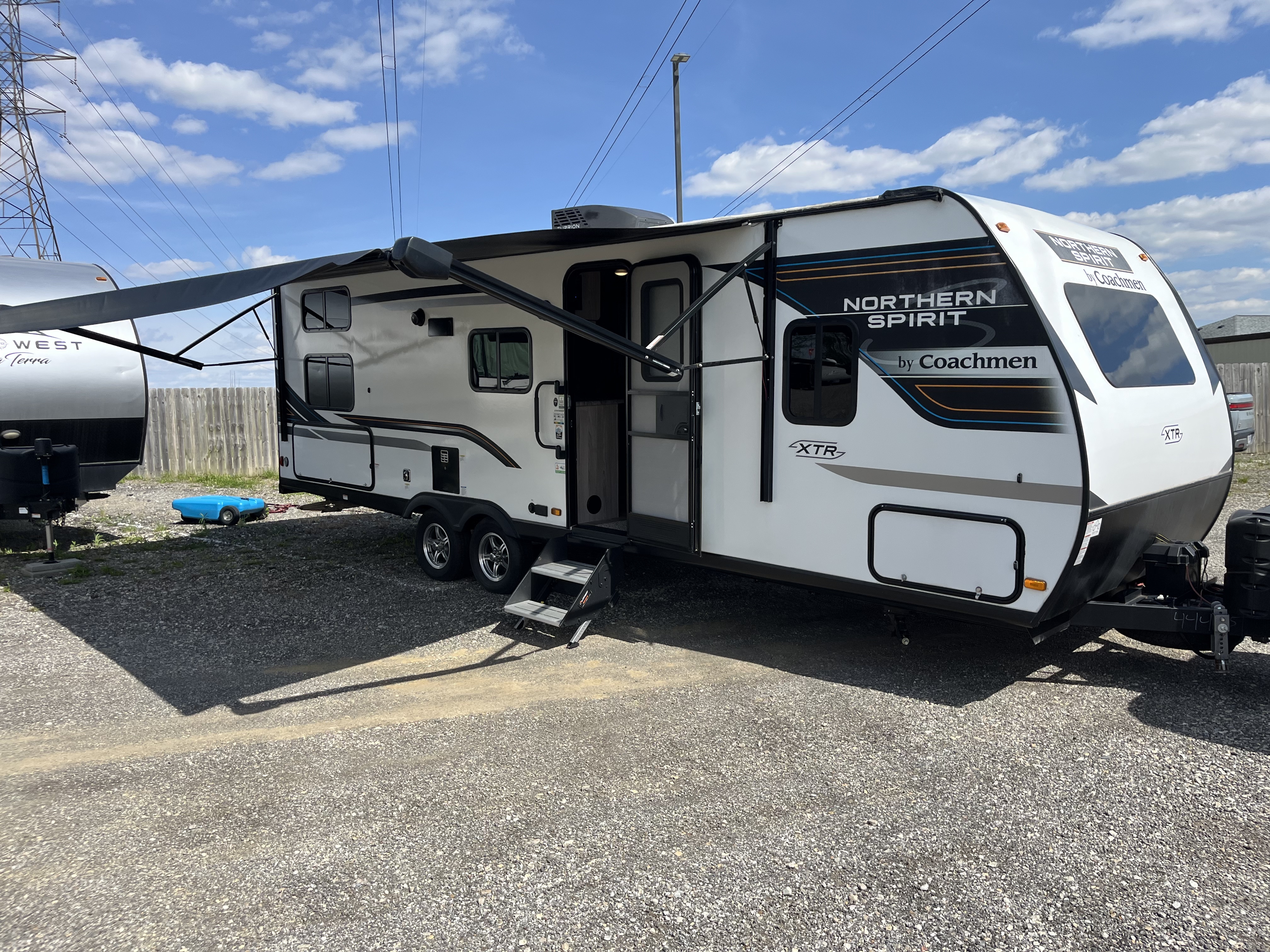 2022 Coachmen NORTHERN SPIRIT XTR 2549BHX RV