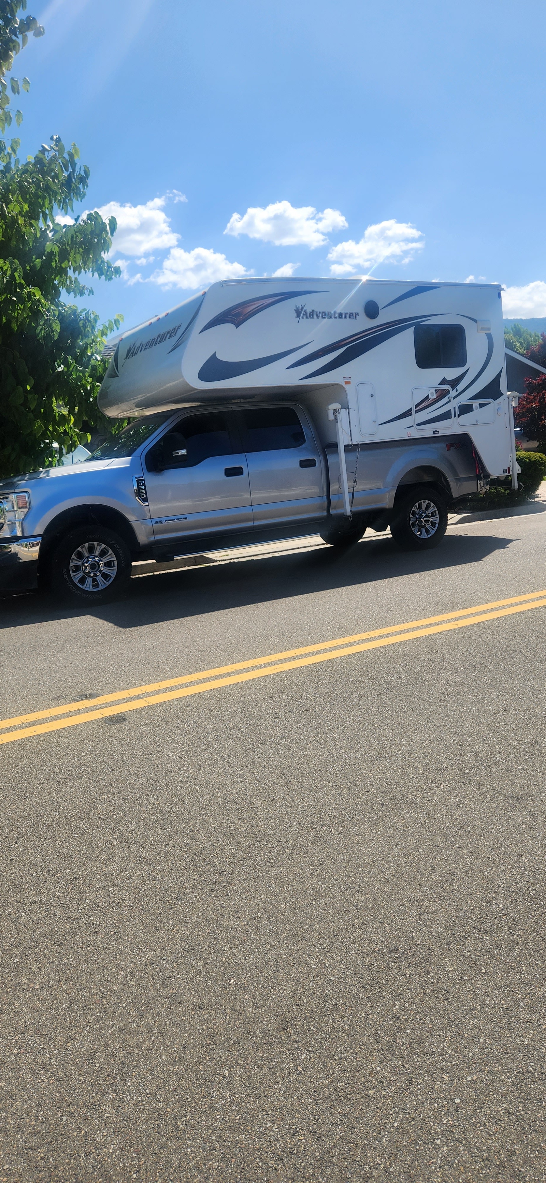 2019 Adventurer Manufacturing Truck Camper RV