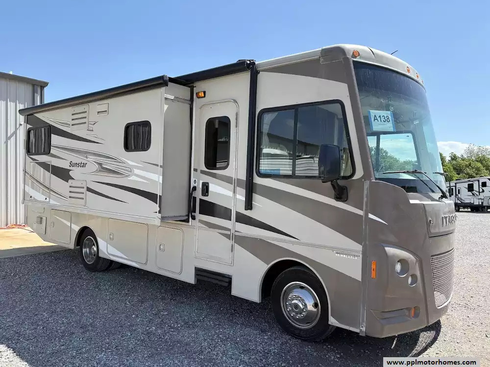 2015 Itasca Sunstar 27N in el reno OK