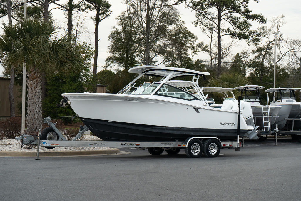 2023 Blackfin 272DC in cedar point NC