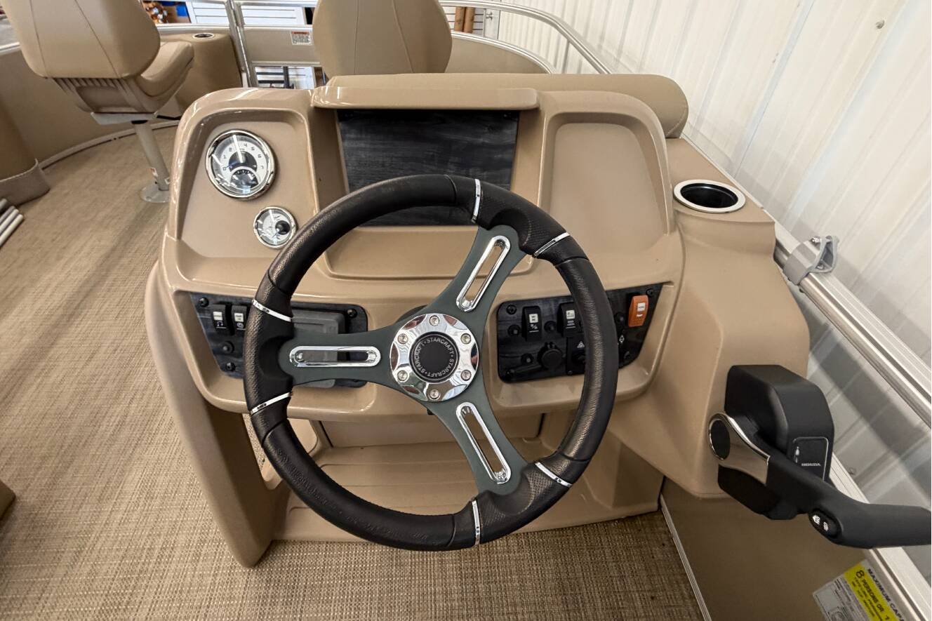 A photo of this 2025 Starcraft LX 18 F