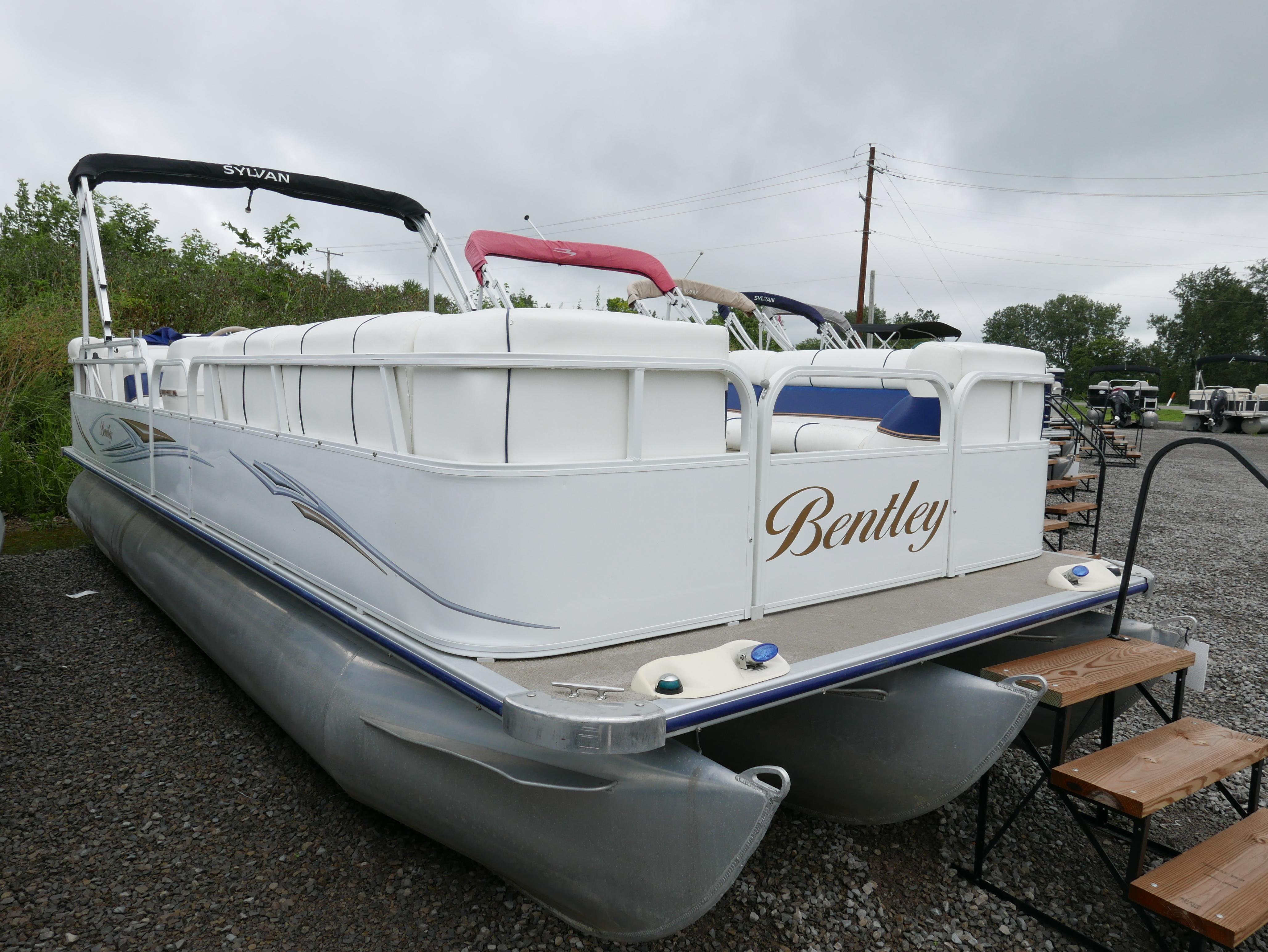 Used 2006 Bentley Pontoons 240 Cruise For Sale in Huntsville, OH