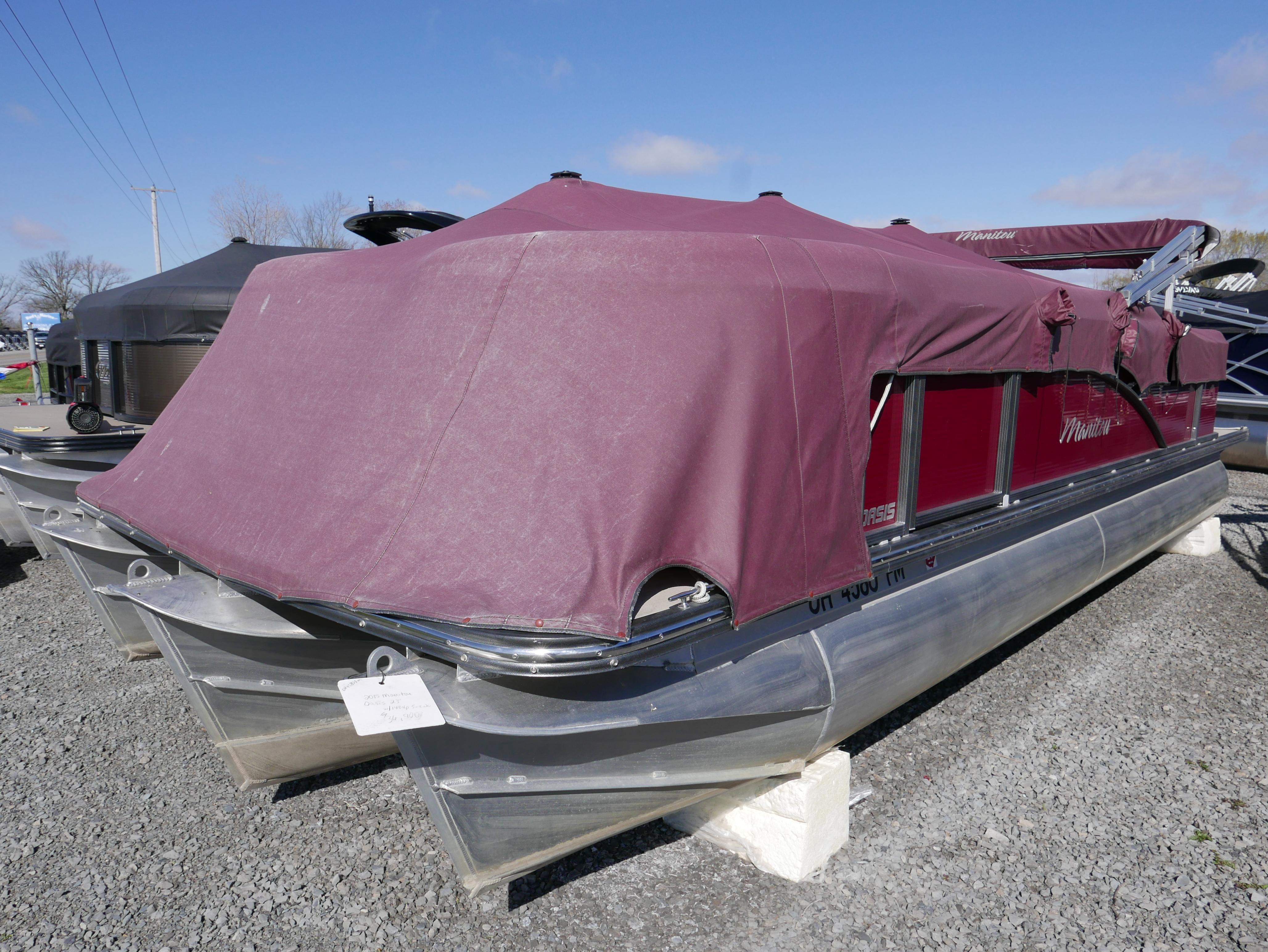 2015 Manitou 23 Oasis VP STERN LOUNGER (SL) in huntsville OH