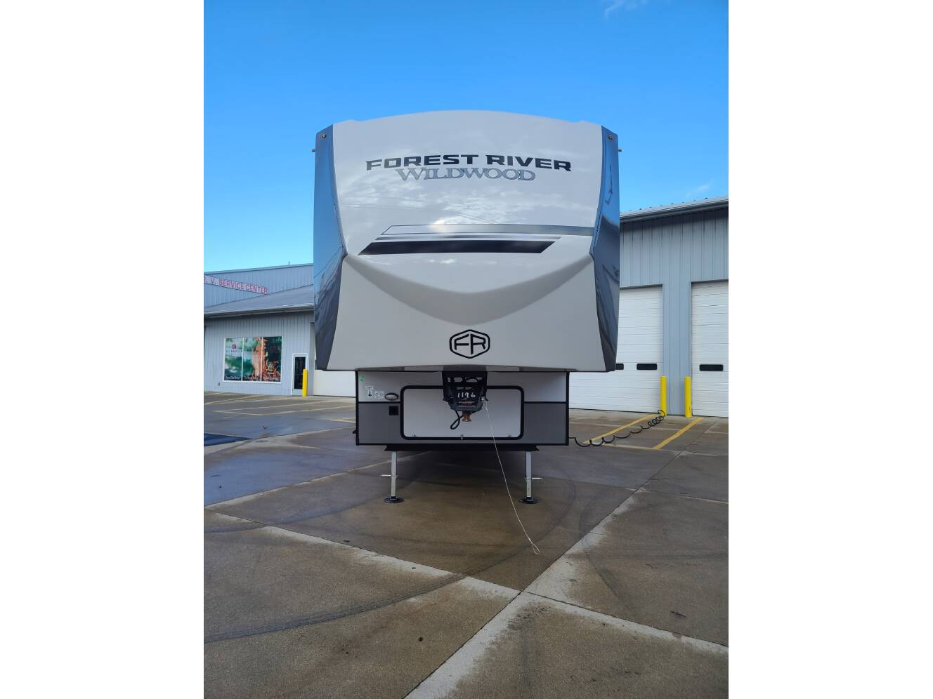 A photo of this 2026 Forest River Wildwood Heritage Glen 380WDR