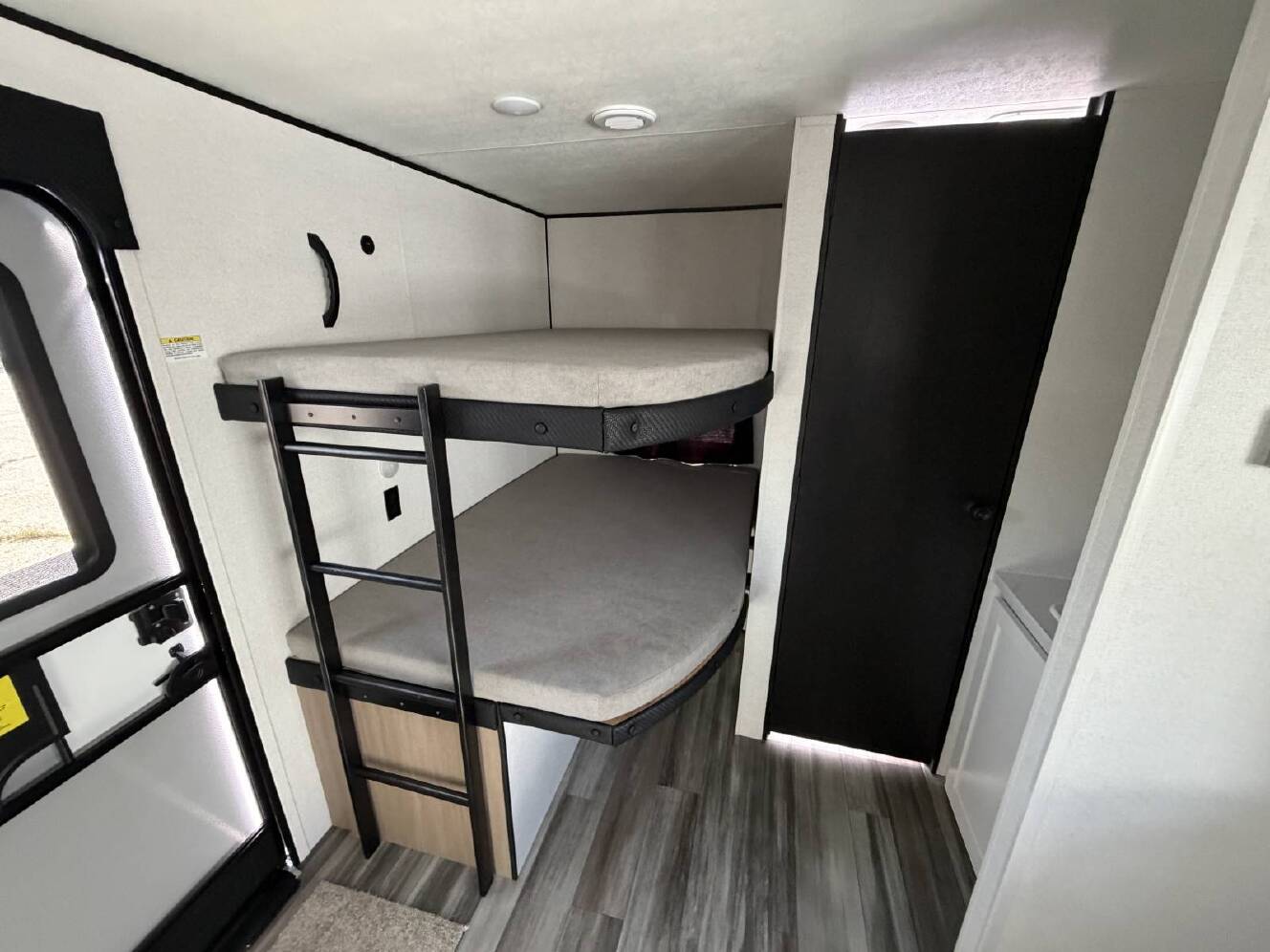 A photo of this 2026 Jayco JAY FLIGHT SLX 263BHSW