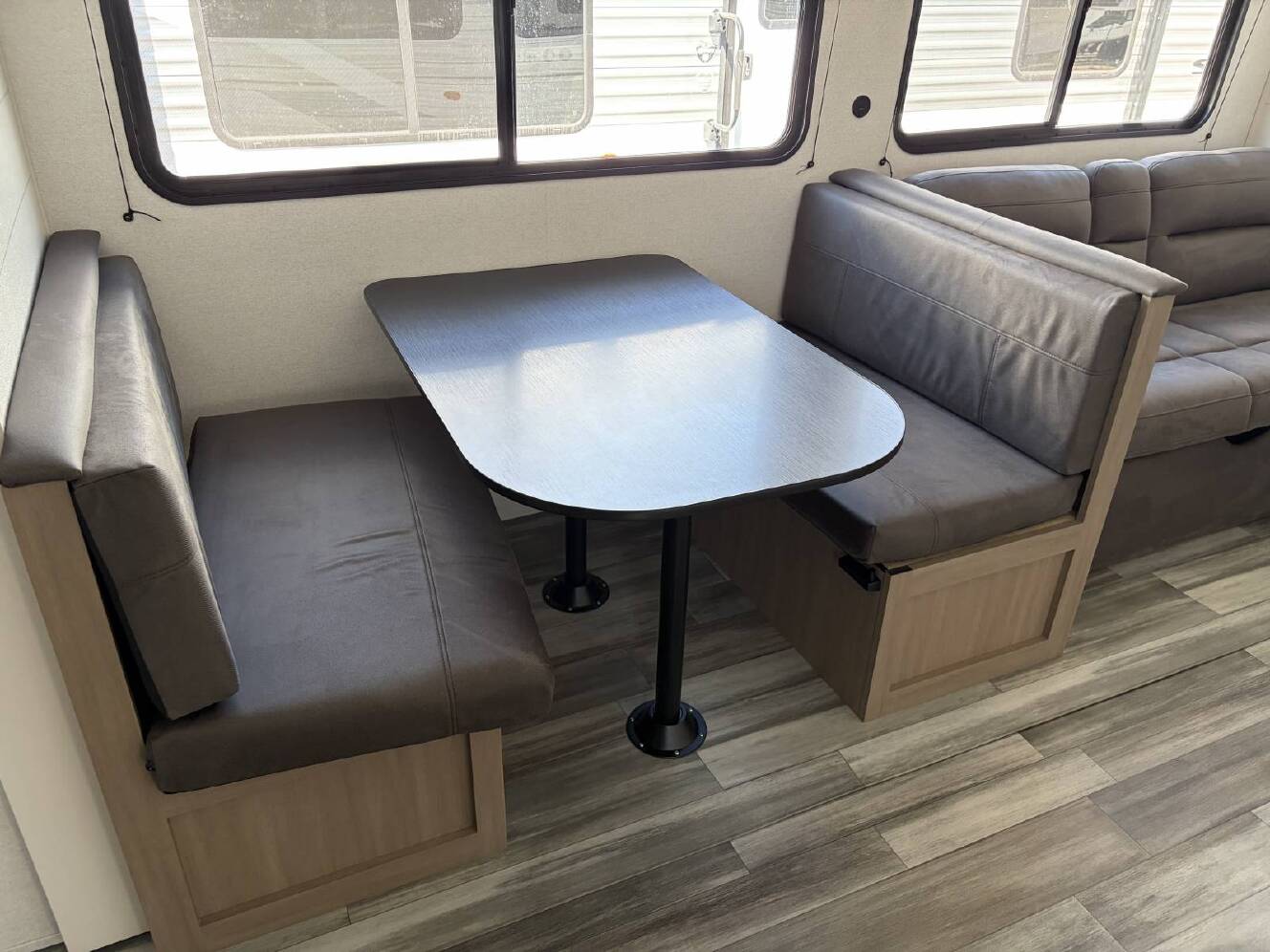 A photo of this 2026 Jayco JAY FLIGHT SLX 263BHSW