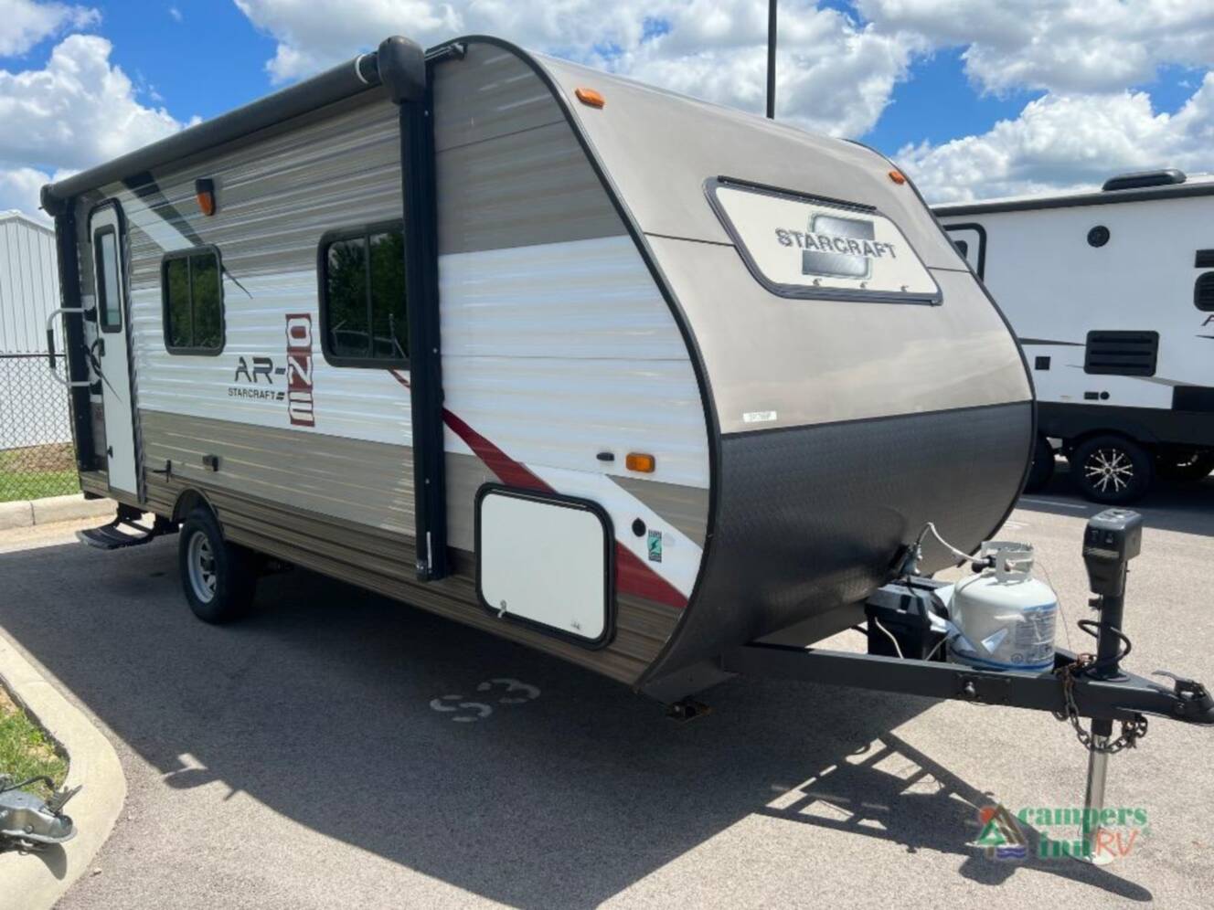 A photo of this 2017 Starcraft AR-ONE 18QB