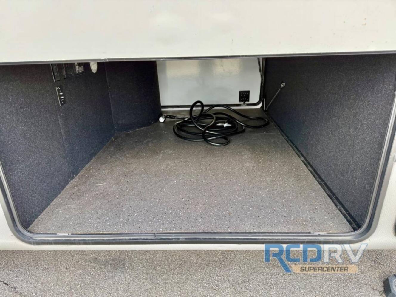 A photo of this 2023 Keystone Rv Montana 3231CK