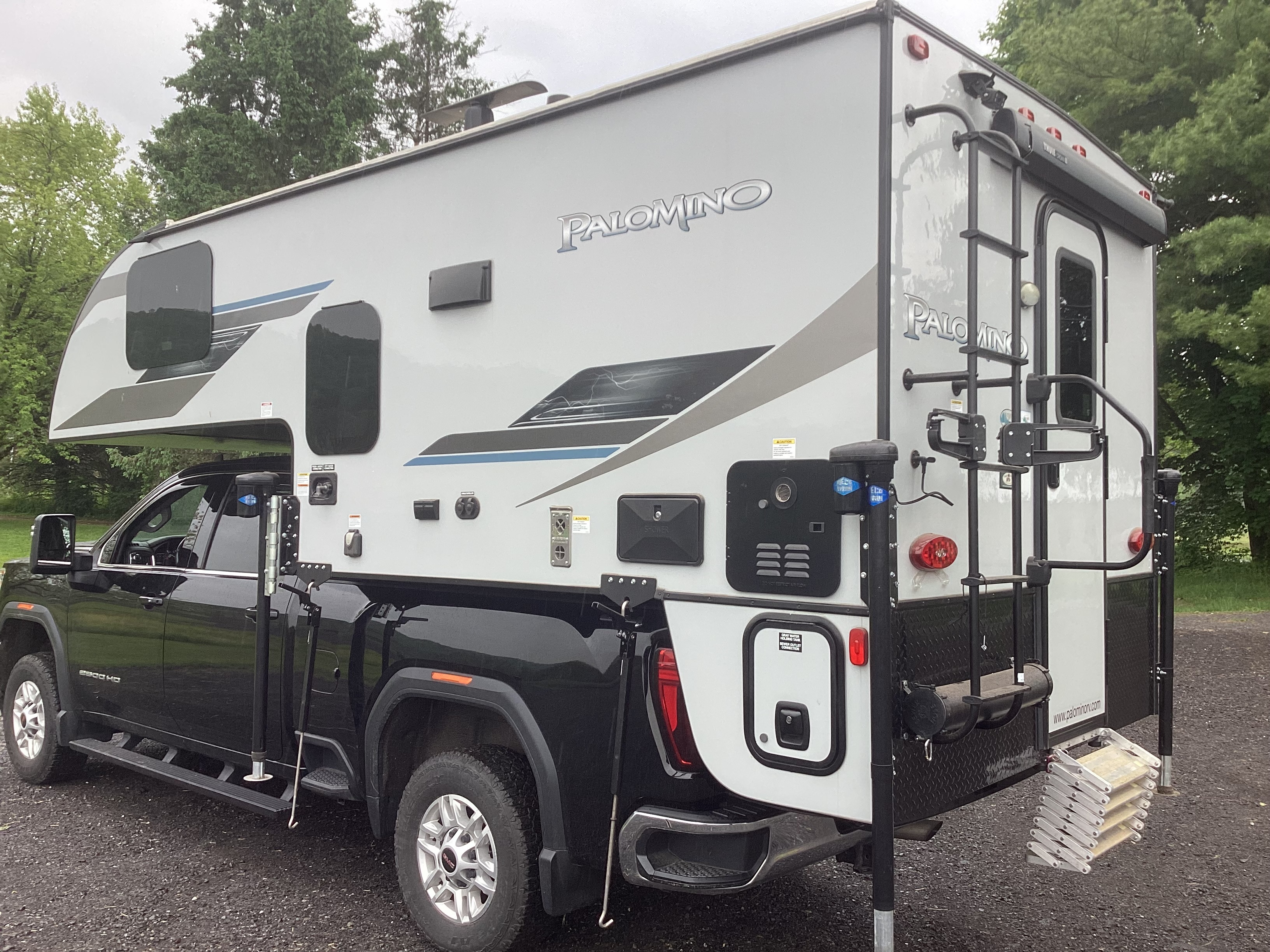 2021 Forest River PALOMINO HRHS-750 in easton PA
