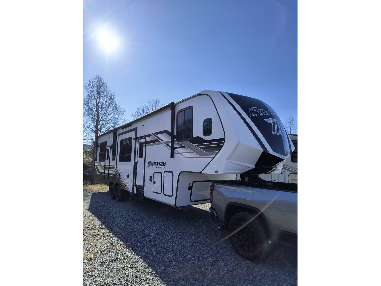 A photo of this 2025 Grand Design MOMENTUM G-CLASS 350G