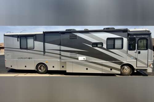 2006 Fleetwood EXPEDITION 38N in mesa AZ