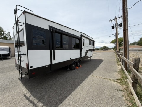 2025 Forest River EAST TO WEST - BLACKTHRON 3100RL in pueblo CO