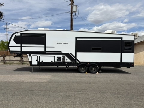 2025 Forest River EAST TO WEST - BLACKTHRON 3100RL RV