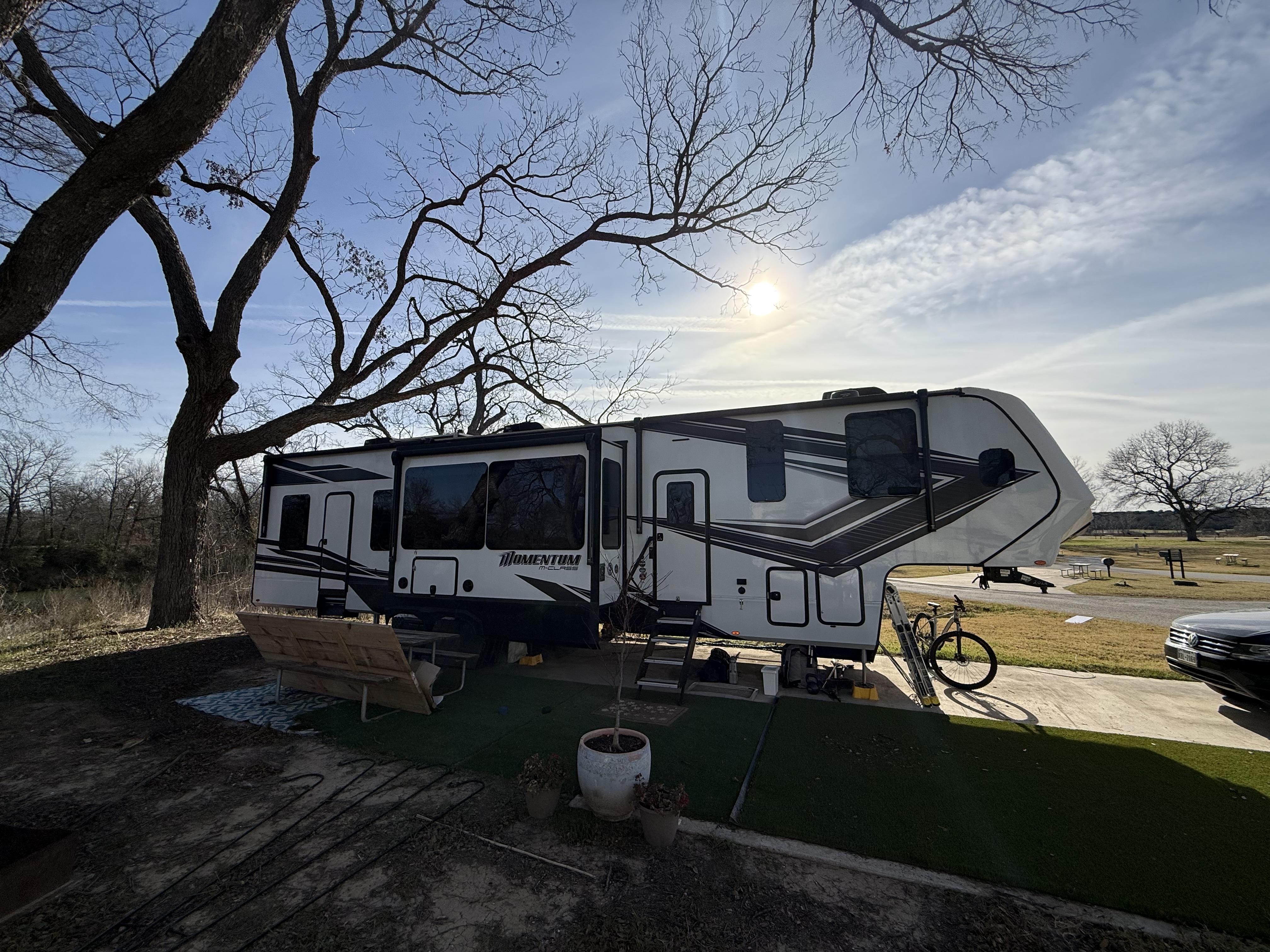 2024 Grand Design MOMENTUM 395MS RV
