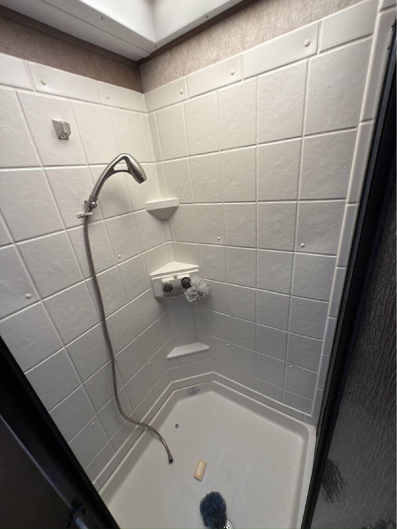 A photo of this 2016 Prime Time CRUSADER 297RSK