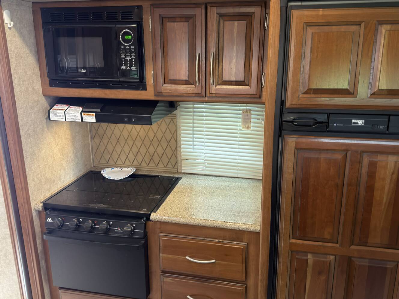 A photo of this 2016 Prime Time CRUSADER 297RSK