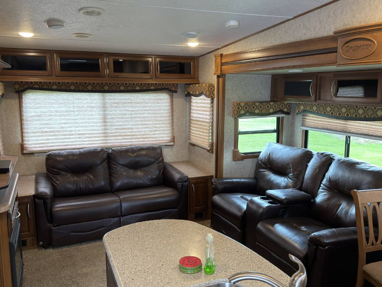 A photo of this 2016 Prime Time CRUSADER 297RSK