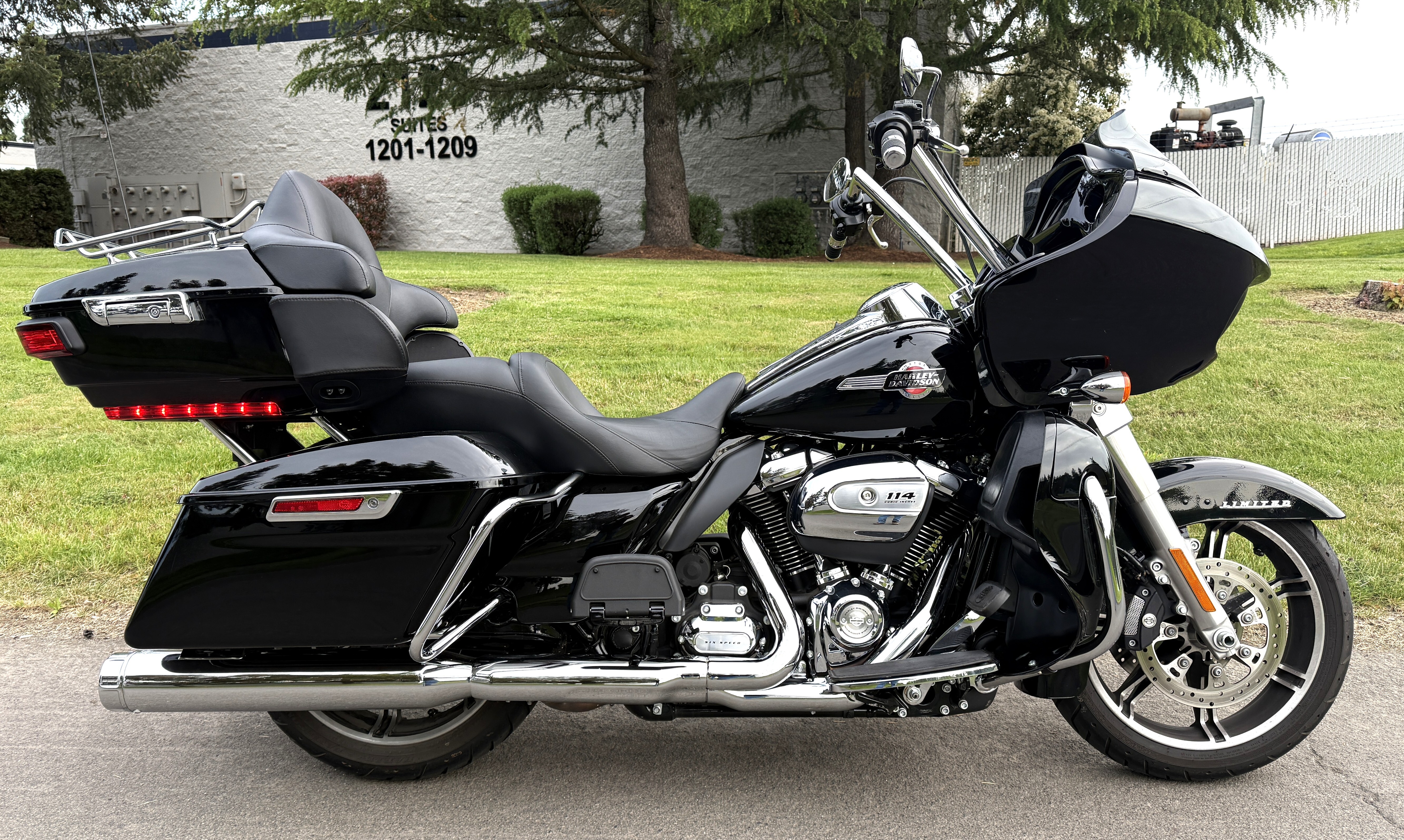 2023 Harley-Davidson ROAD GLIDE LIMITED LIMITED in Hillsboro, OR