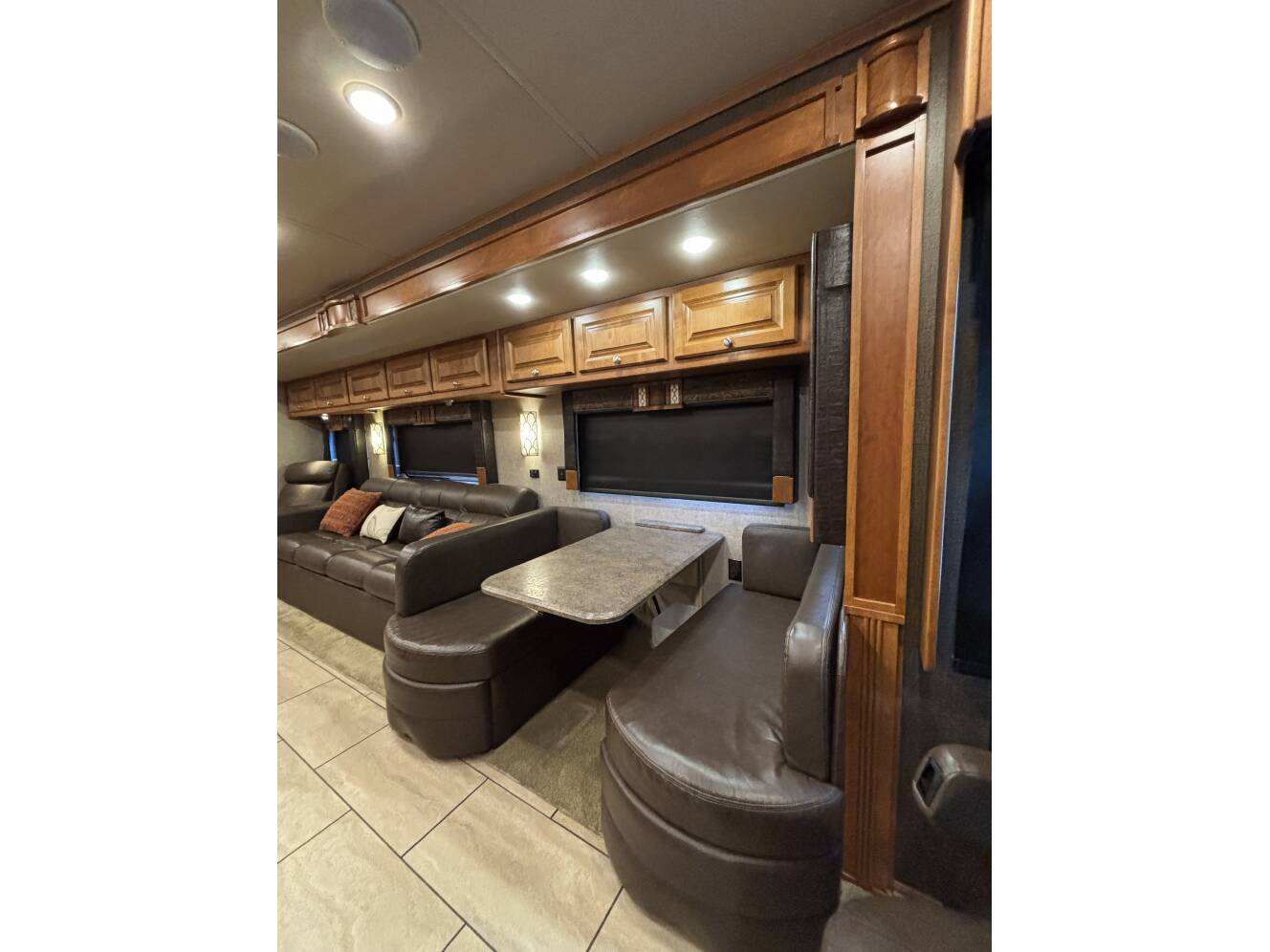 A photo of this 2017 Tiffin Motorhomes OPEN ROAD ALLEGRO 36 LA