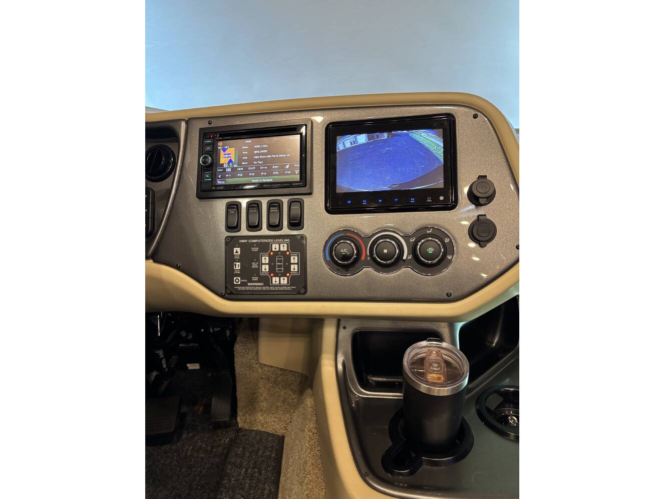 A photo of this 2017 Tiffin Motorhomes OPEN ROAD ALLEGRO 36 LA