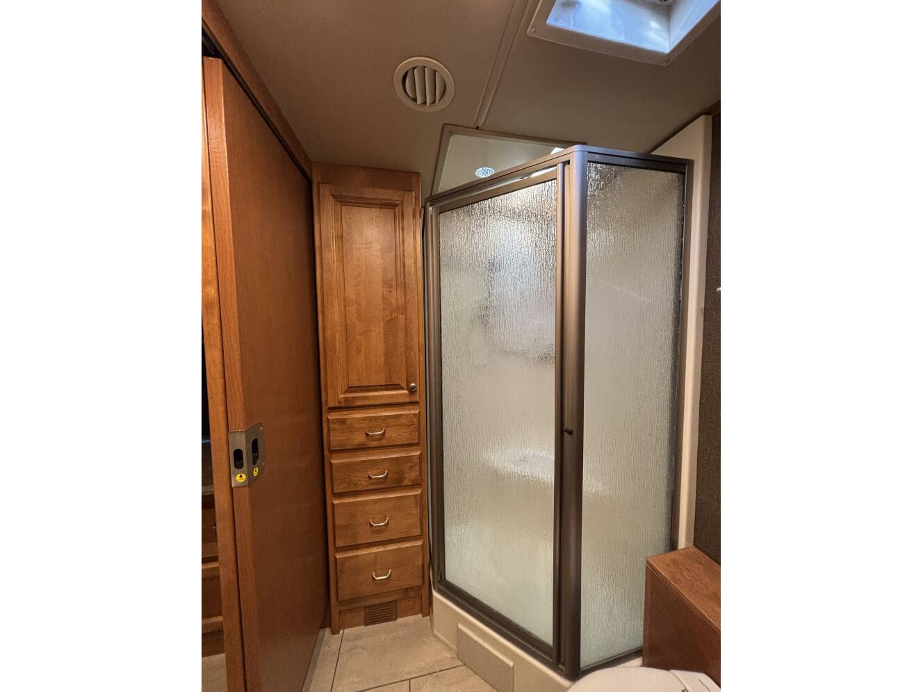A photo of this 2017 Tiffin Motorhomes OPEN ROAD ALLEGRO 36 LA