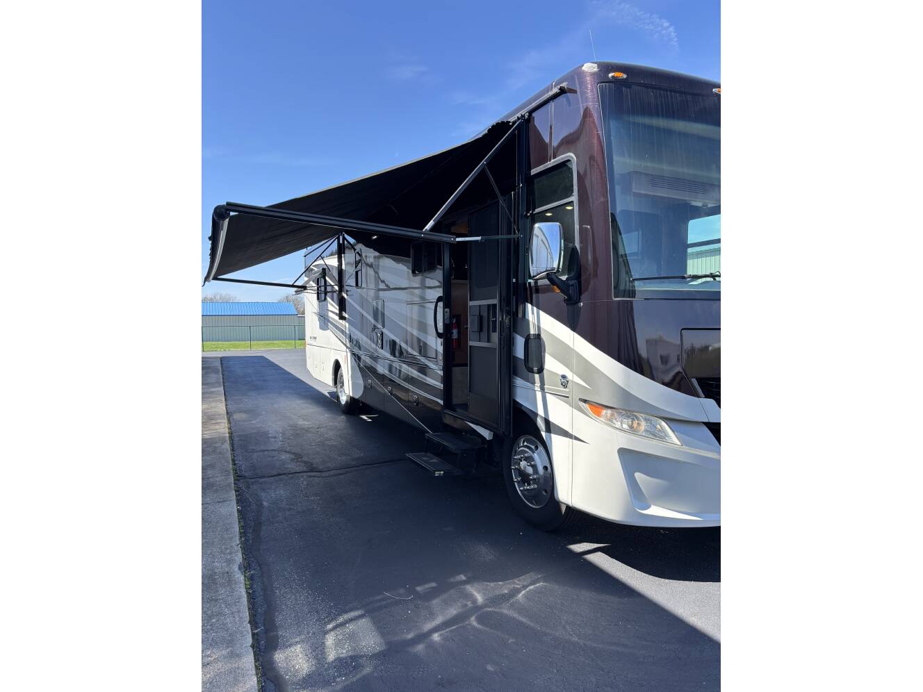A photo of this 2017 Tiffin Motorhomes OPEN ROAD ALLEGRO 36 LA