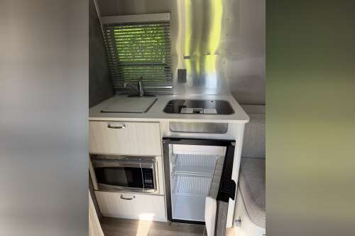 2020 Airstream BAMBI 16RB in new paltz NY